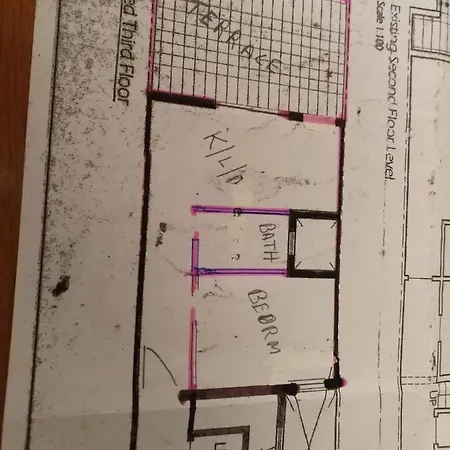 Merill Apartment *